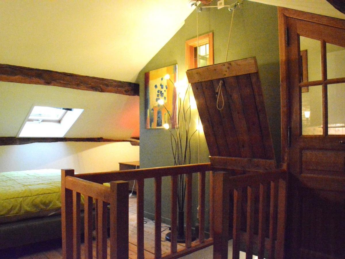 Villa With Hot Tub And Sauna Bievre Phòng bức ảnh